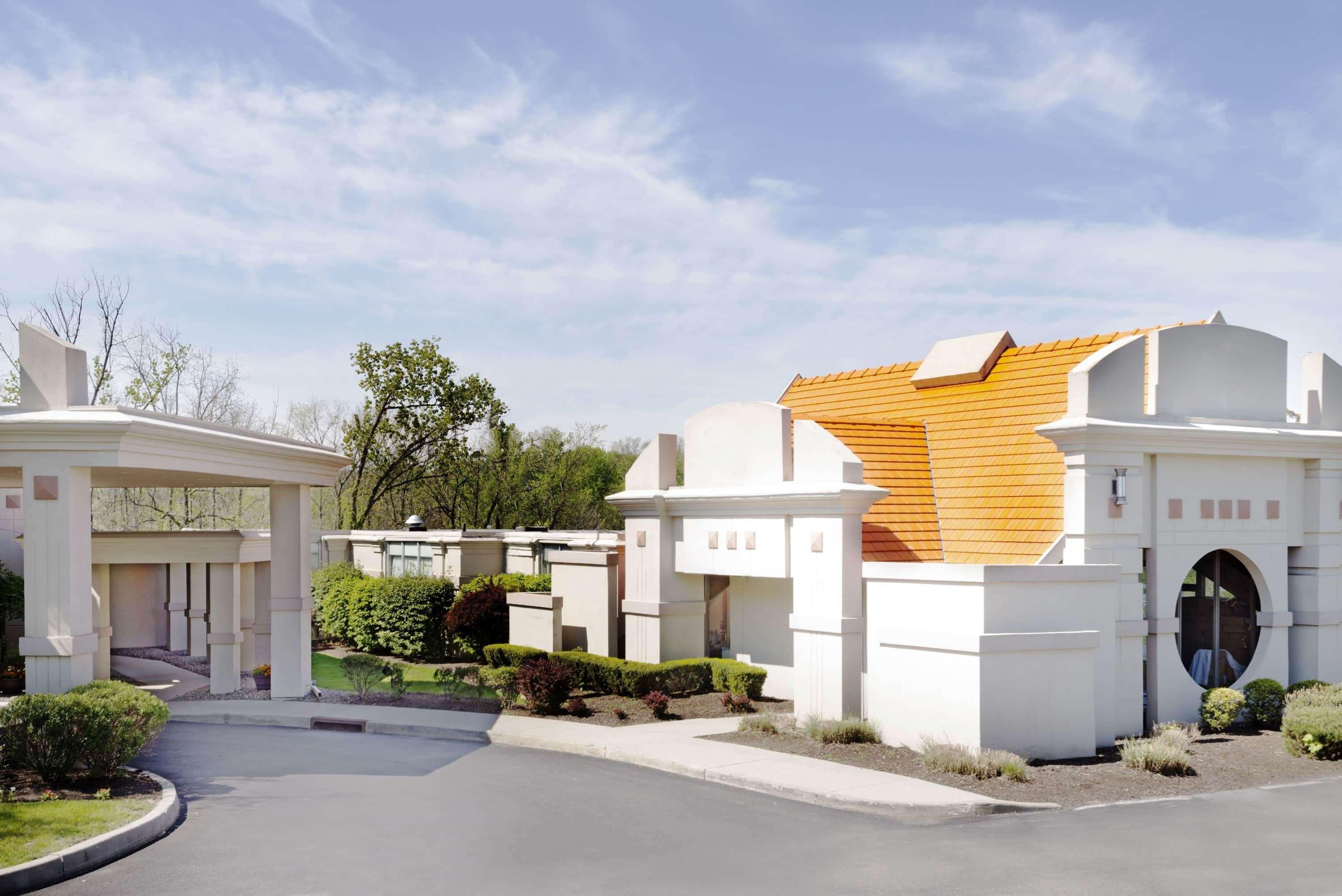 Howard Johnson By Wyndham Newburgh Extérieur photo